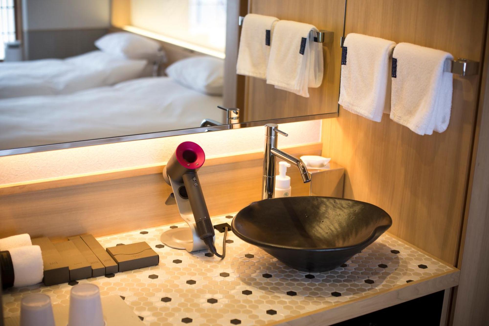 Kinosaki Onsen Tokitotoki Hotel Тойока Стая снимка